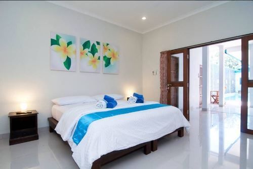 Lovina Oasis Hotel Extérieur photo