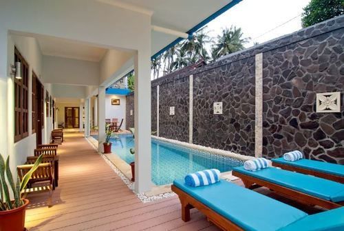 Lovina Oasis Hotel Extérieur photo